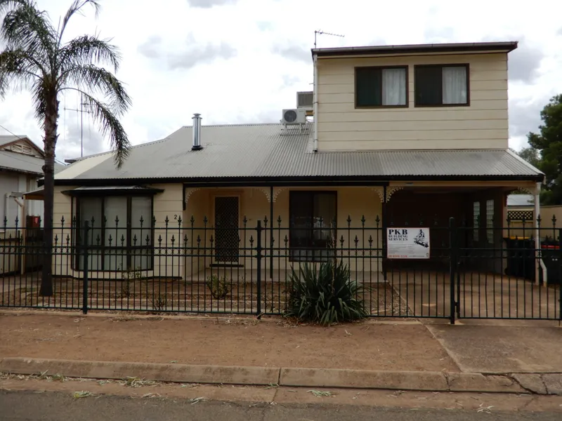 2 Symons Street, Crystal Brook