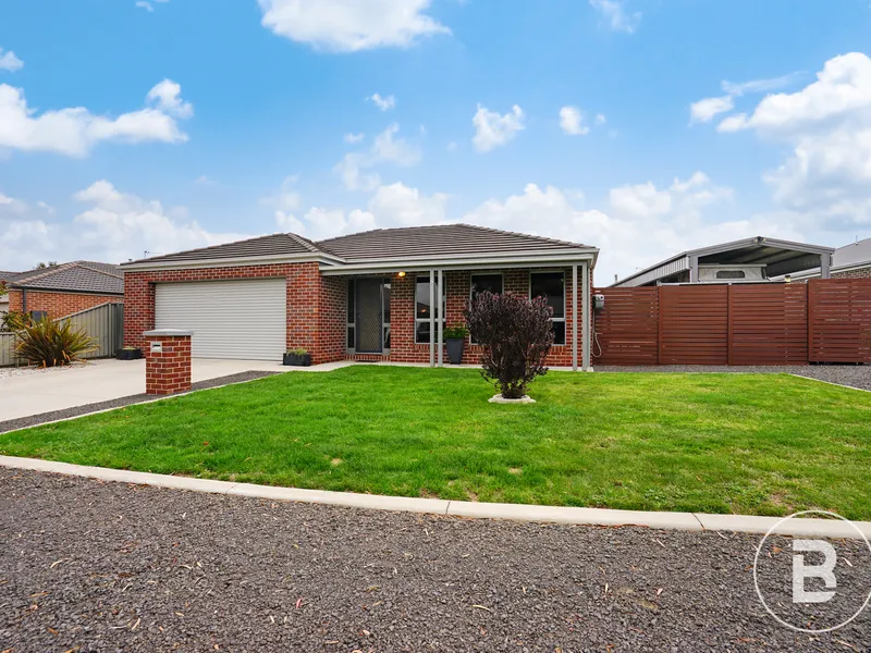FOUR BEDROOM HOME WITH SHEDDING