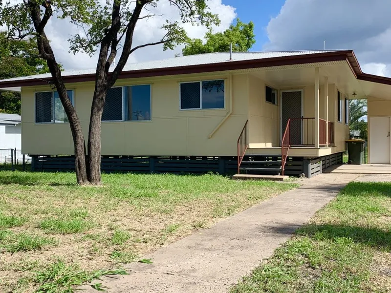 3 Bedroom Neat & Tidy Home !