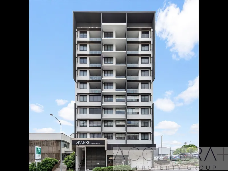 Absolute Stunner - Fully Furnished