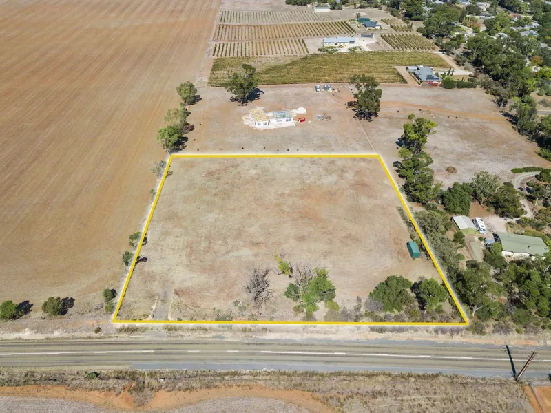 Indulge in the country life!