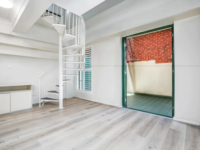 Conveniently Located New York Loft Style Apartment