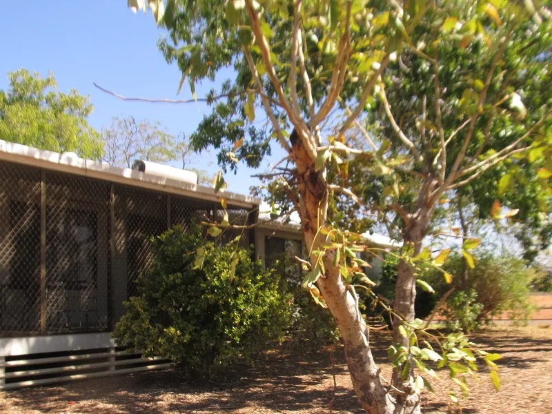 MASSIVE PRICE REDUCTION - Owner relocated interstate and is keen to sell!!
