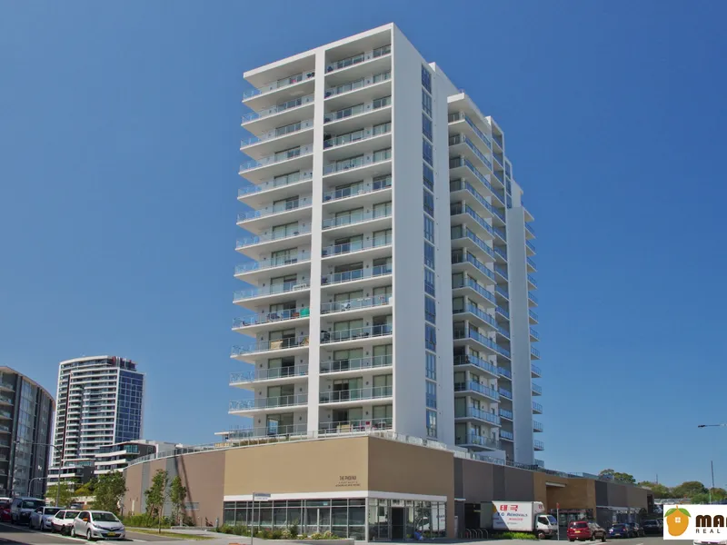 Northerly Facing & Park View Spacious One Bedroom Apartment