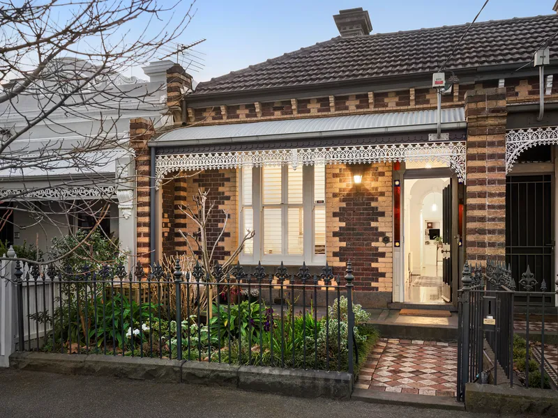 Victorian Appeal in Elite Precinct