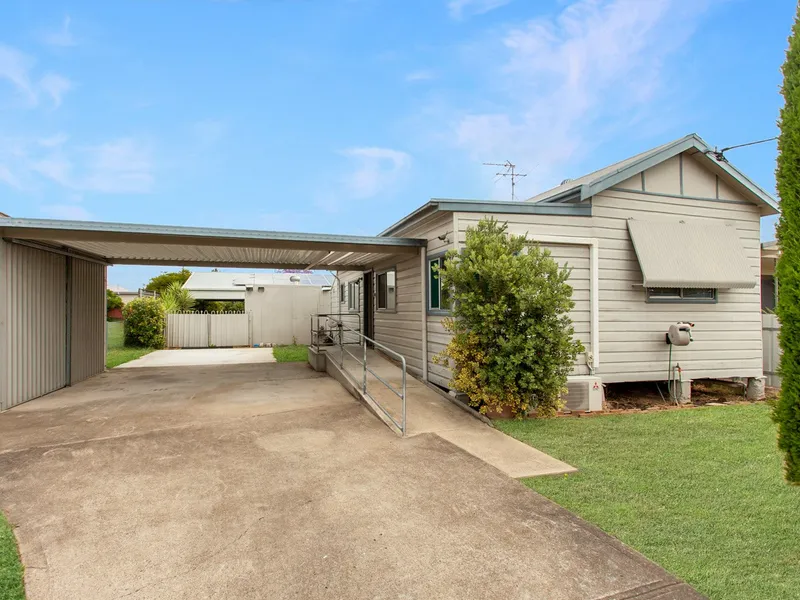 CENTRALLY LOCATED 1KM FROM CESSNOCK CBD