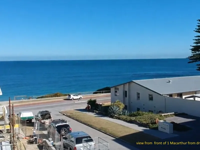 3rd House from the beach 435 square metres of land. Additional 67 square metres available.