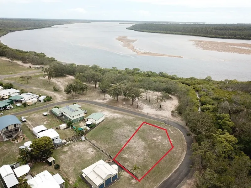 Level Corner Block with River Views 