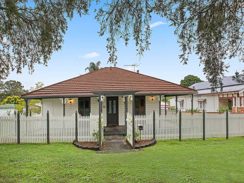 Restored 1918 Stagecoach Changeover House