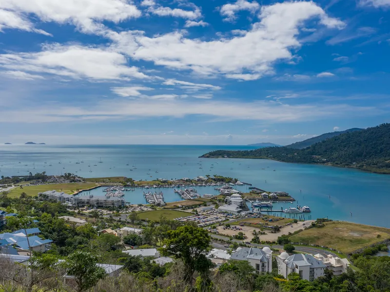 Premium Airlie Beach Sea View Block