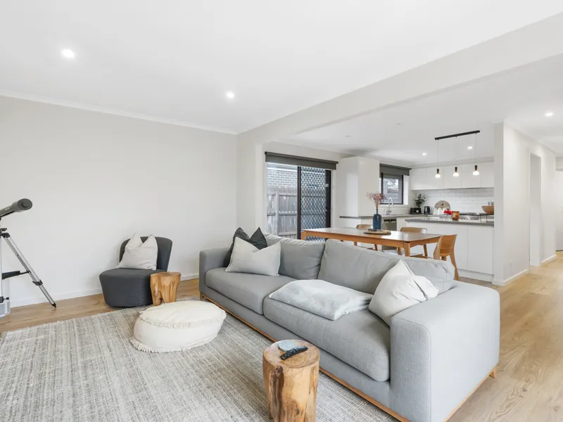 Larger Than Usual Unit In Unbeatable Location!