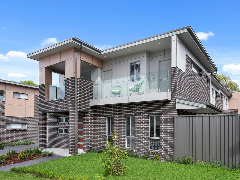 Luxury 3 Bedroom Townhouse