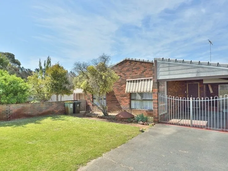 Fixer Upper with Spacious Side Access