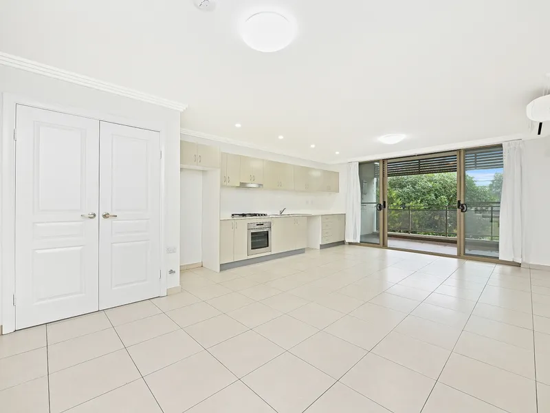 Tastefully renovated two-level apartment