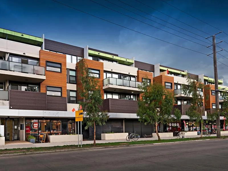 MODERN, BRIGHT AND CONVENIENT