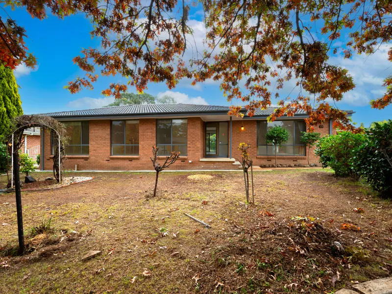 Renovated Kitchen & Bathroom