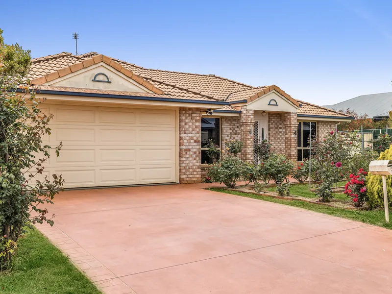 Massive Family Home - Convenient Location