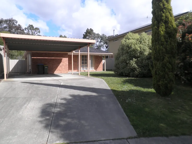 GREAT SIZE FAMILY HOME IN QUIET COURT LOCATION!!