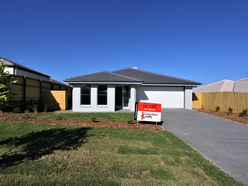 Fantastic 4 Bedroom house with so much features to offer!