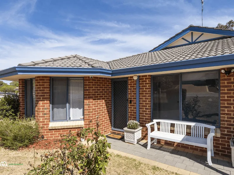 Ideal Coastal Family Home!