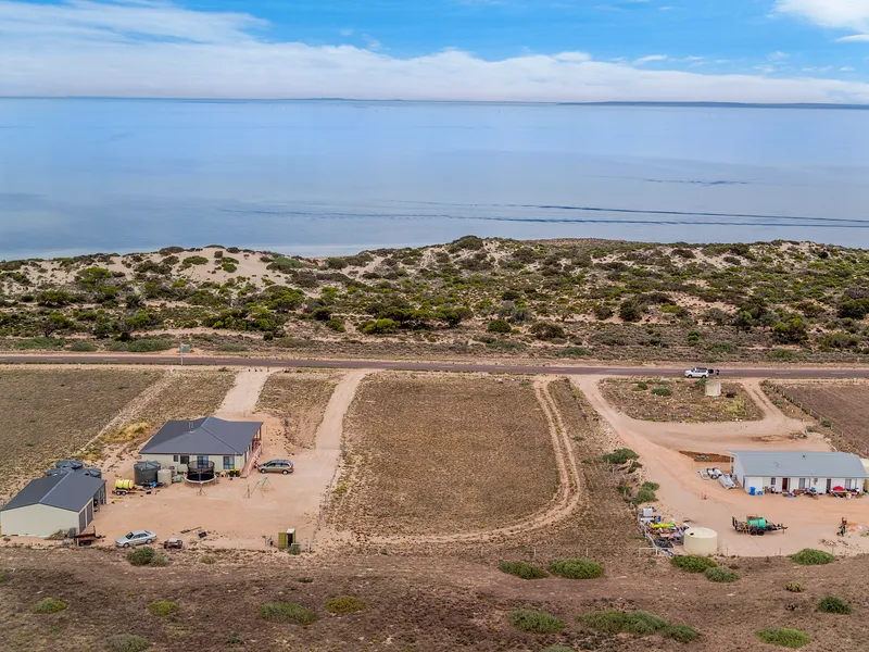 Ideal Block with views in Ceduna Waters