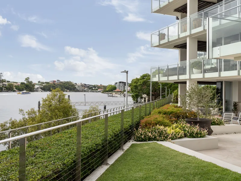 Private Ground Floor Riverfront Residence in 'One Macquarie'