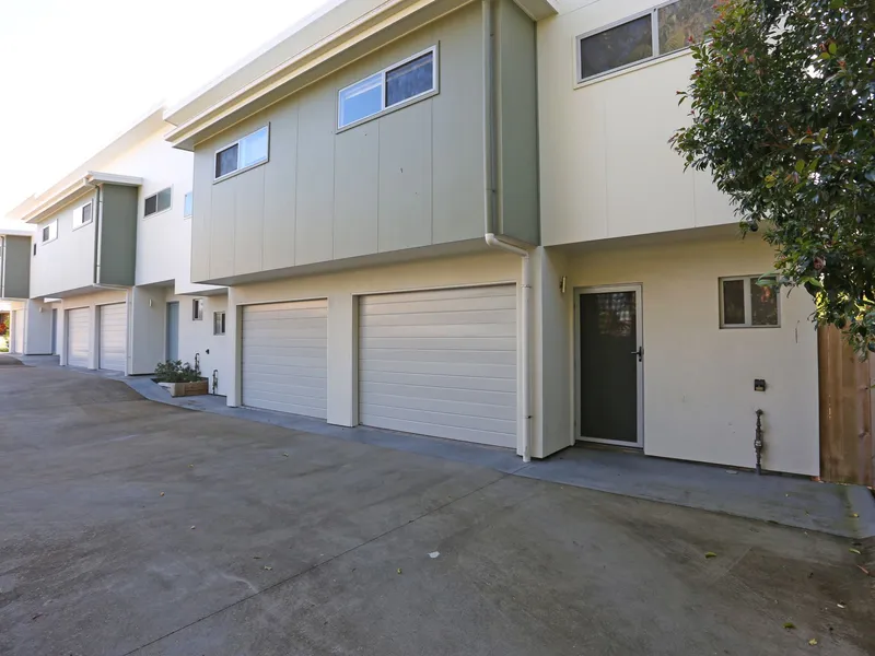 Modern two bedroom property with options to convert