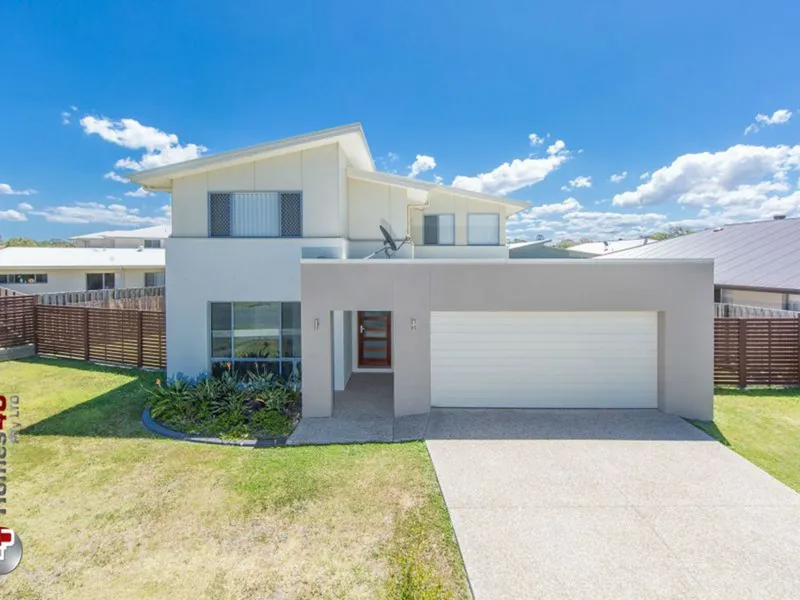 STUNNING FAMILY HOME