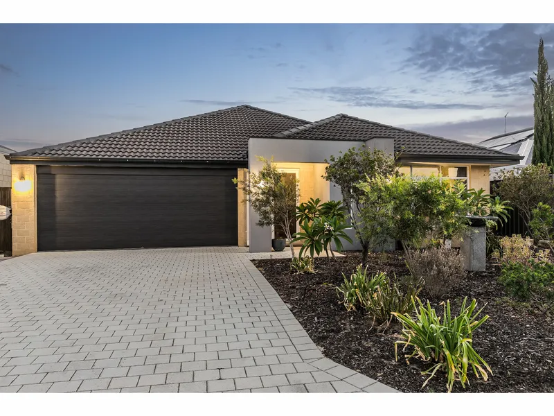 Spacious 4 x 2 family home!