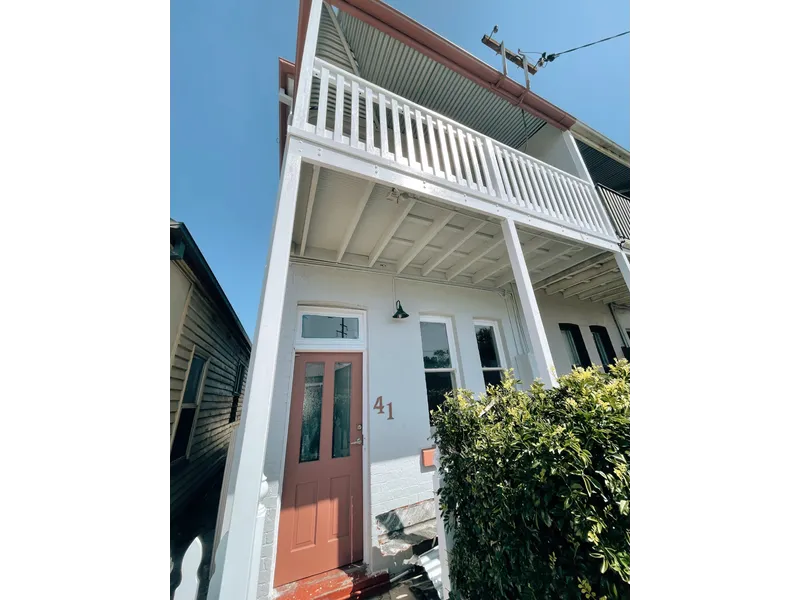 THREE BEDROOM RENOVATED TERRACE