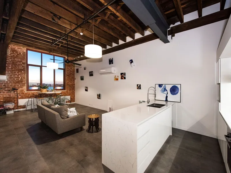 Beautifully Appointed Warehouse Conversion Apartment