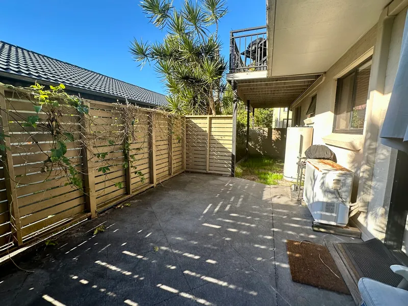 Great Position unit in Boomerang Beach