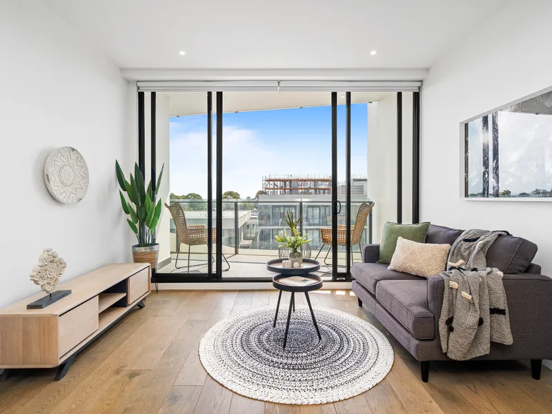 Lock and leave lifestyle at Sandy Hill.