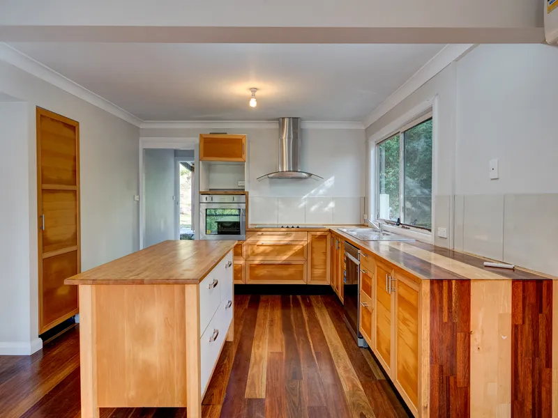 Peaceful living, central location!