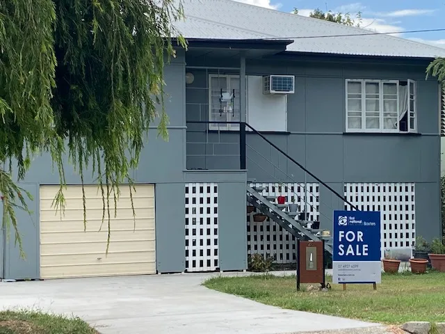 Comfortable family Home in Berserker