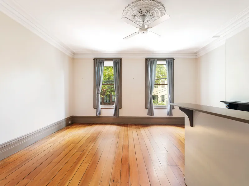 Spacious one bedroom apartment