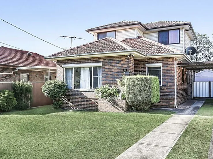 Charming family home in convenient locale 