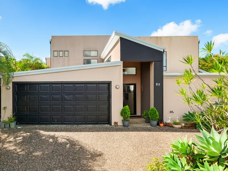 3 Bed - 2 Bath - Pacific Pines