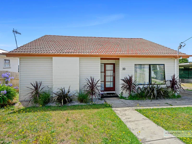 Perfect Entry Level Home with Sea Views