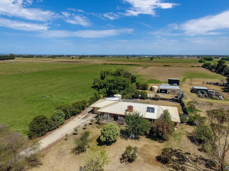 QUALITY FARMLET JUST MINUTES FROM TOWN