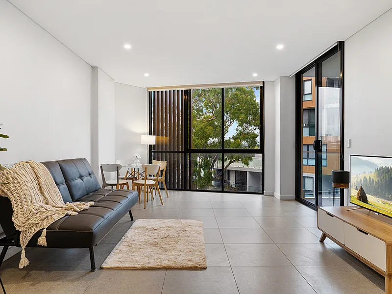 Spacious North Facing Apartment with Superior Quality