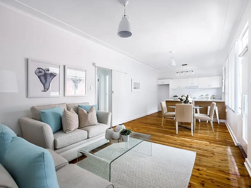 Completely Renovated in a fantastic Locale!