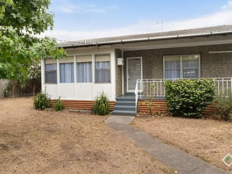 Light, Bright & Updated