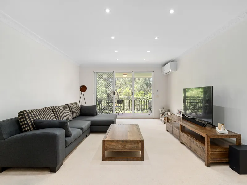 Modern, Spacious & Perfectly Positioned