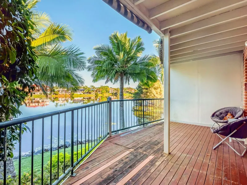 3-bedroom townhouse in the heart of Island Quays!