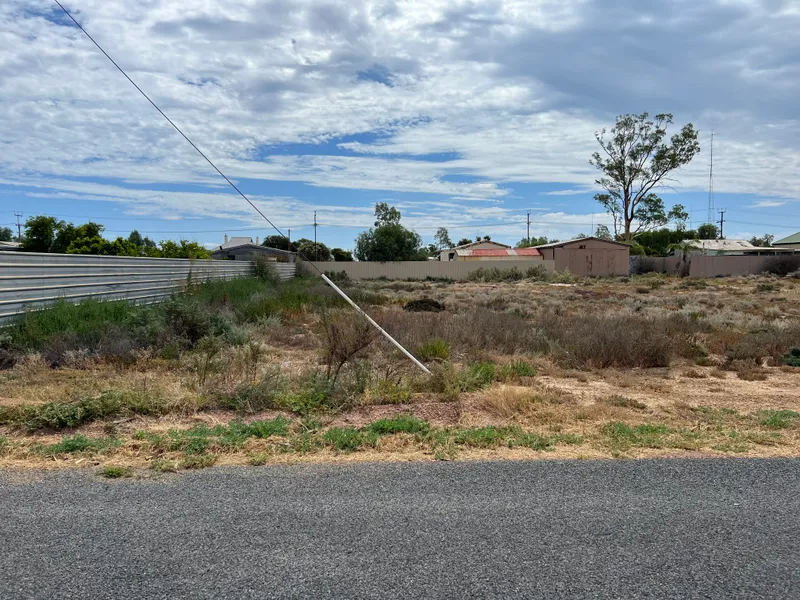 Affordable Block in Quiet Location