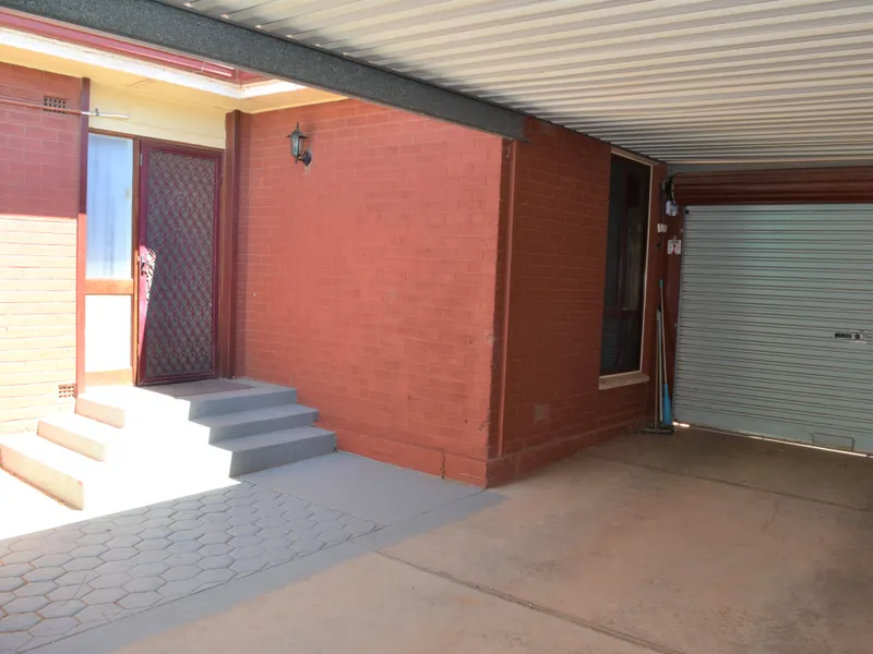 Nice renovated duplex with rumpus room