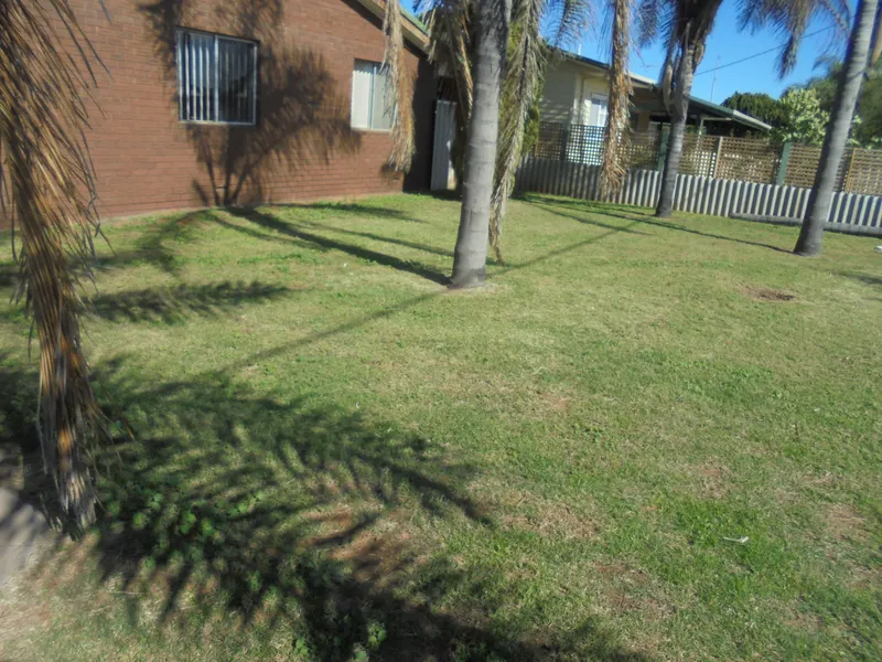 Quiet Unit Compex Close To Everything