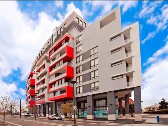 Two-bedroom apartment available in Wolli Creek