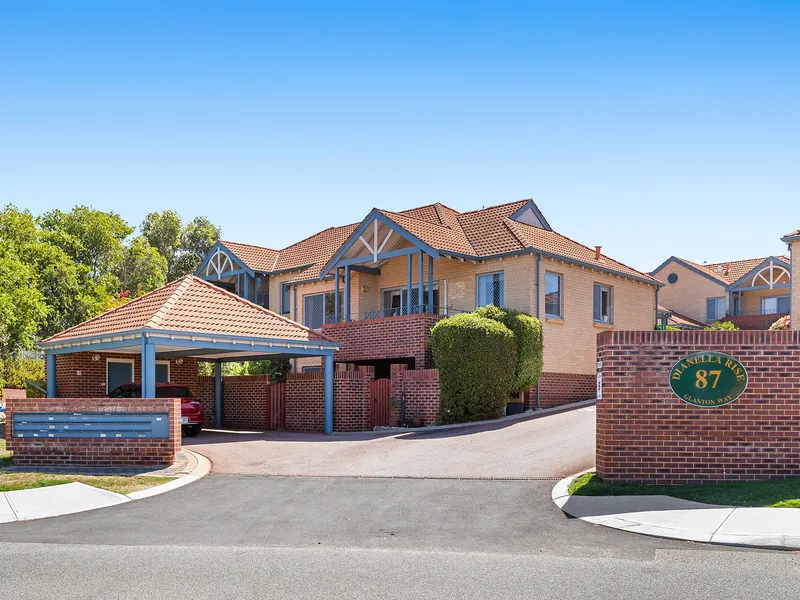 Stunning over 55s Unit
